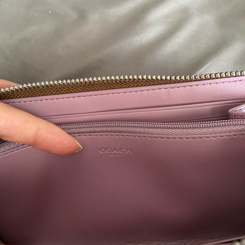 SOLD Coach Floral Long Wallet - Picture 5 of 9